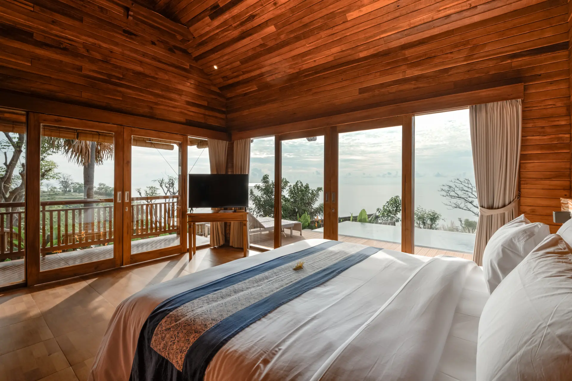 One Bedroom Private Villa